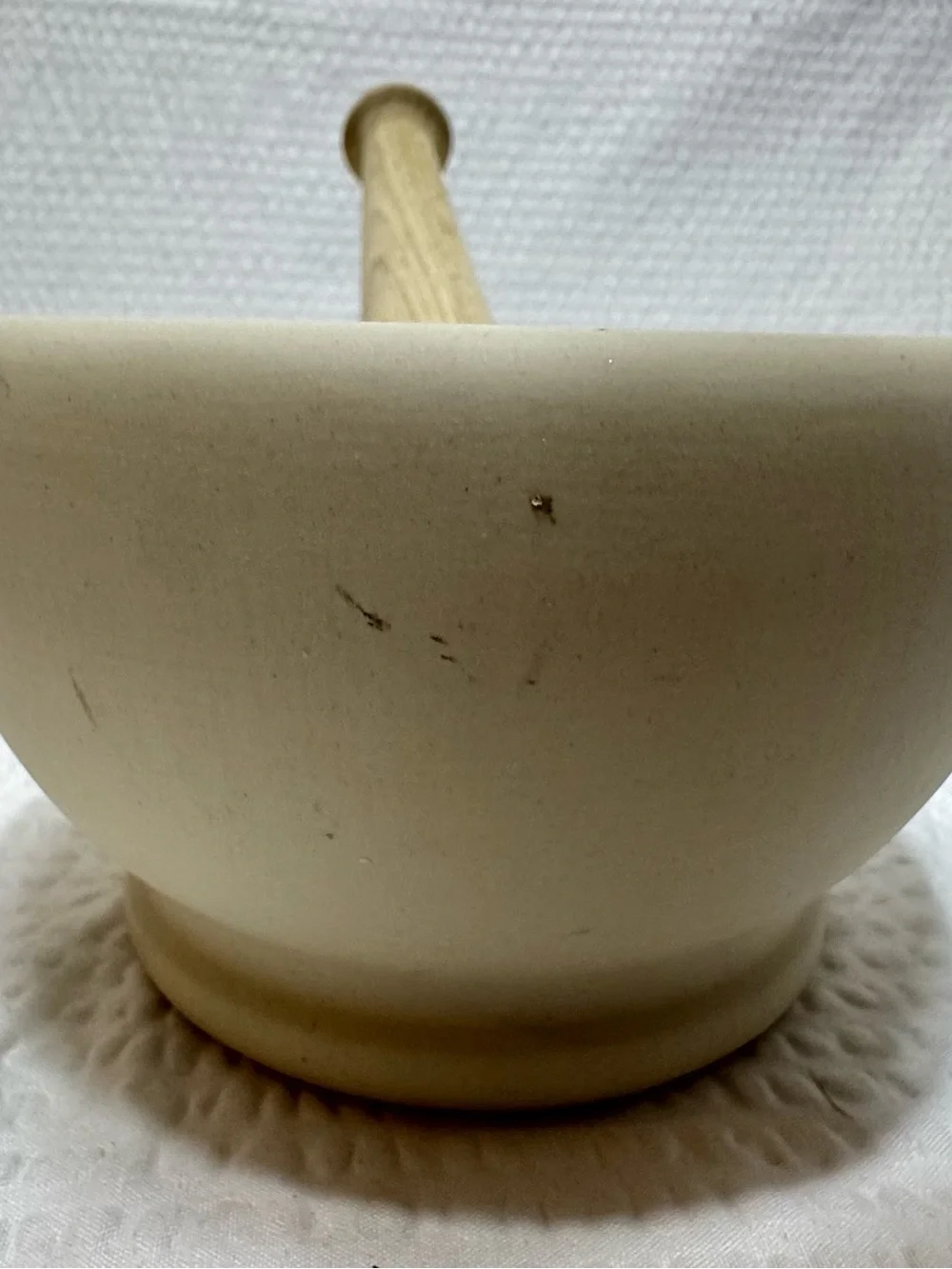 Milton Brook Wade Ceramic Mortar — Cream Finish